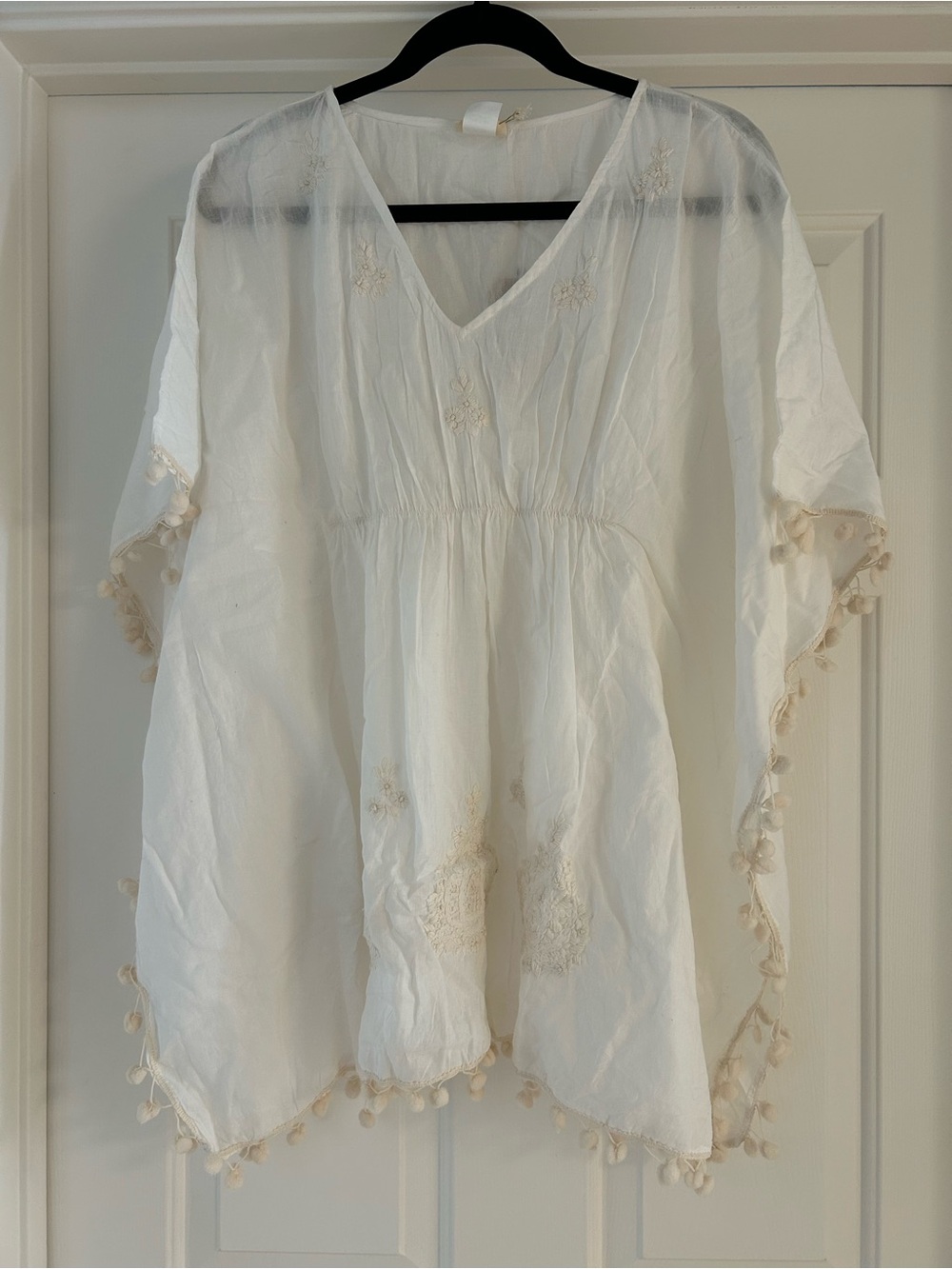 NATURAL LIFE White Embroidered V-Neck Pom-Pom Tunic
